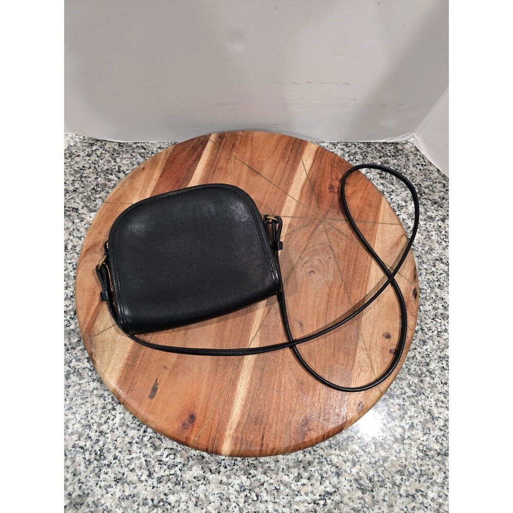 Vintage Coach Abbie Crossbody Bag 9017 Black Leather Zip Top Mini Purse
